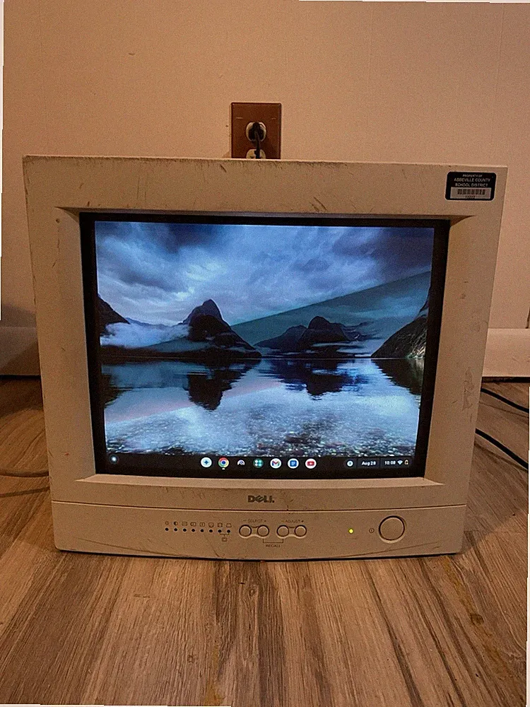 1999 Dell E550 15" CRT VGA Computer Monitor for Retro PC Gaming 1024 x 768