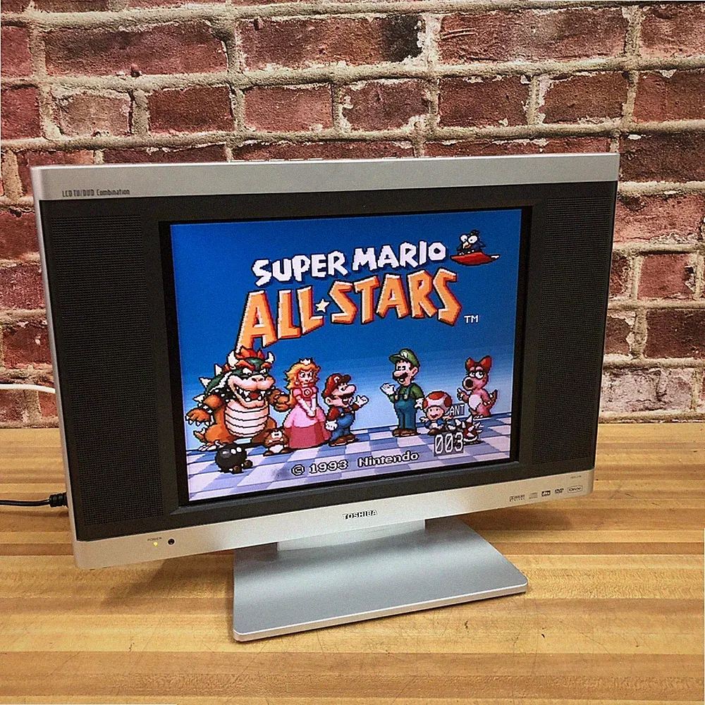 2006 Toshiba 15DLV76 15" 4:3 LCD TV/DVD Retro Gaming 720p S-Video/Component/RCA
