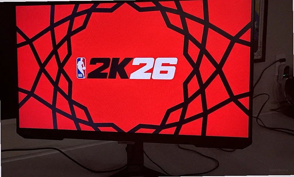 27" FHD monitor with IPS panel, 240Hz refresh and 1ms response time G4 Odyssey