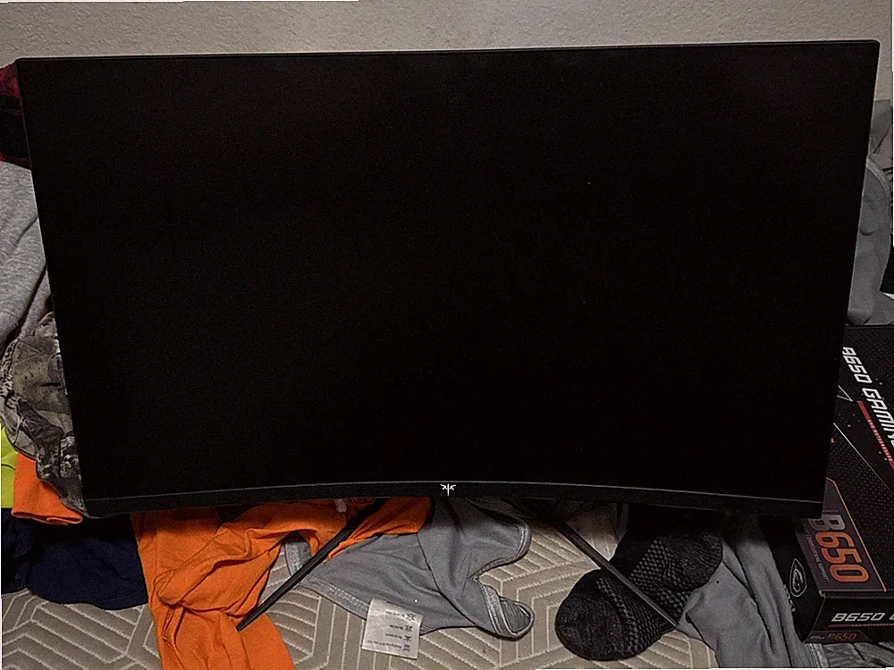 KYY 27 inch gaming monitor