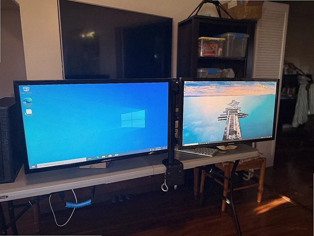 Desk Mount 4K UHD