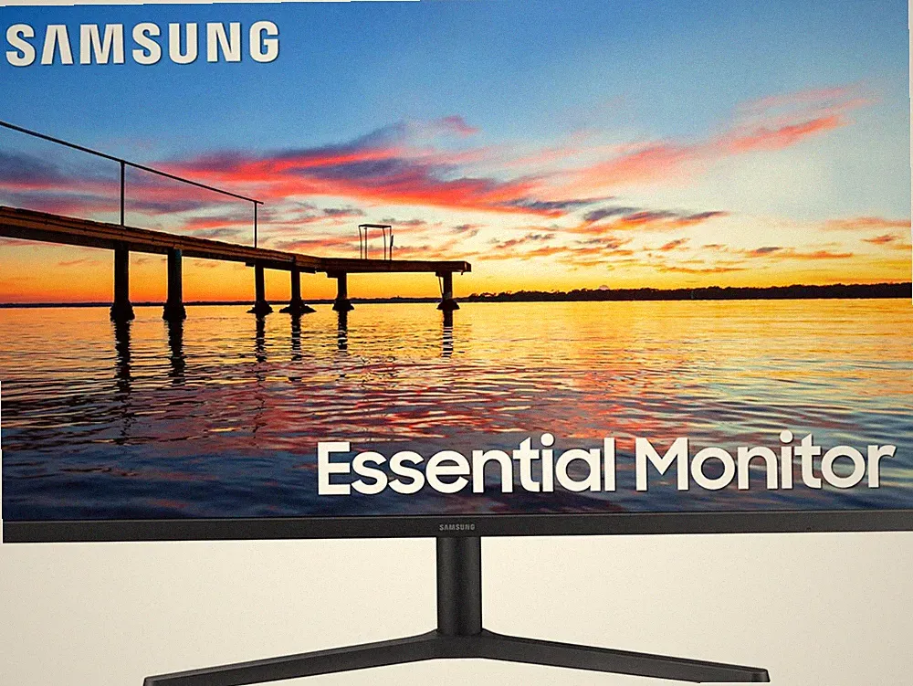32-Inch Flat Computer Monitor, 75Hz, Borderless Display, AMD Freesync, Game Mode