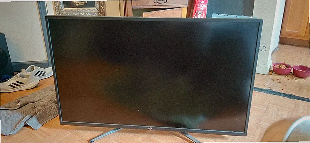 43" ASUS ROG Strix 4K Gaming Monitor + onn. Soundbar & Subwoofer Set
