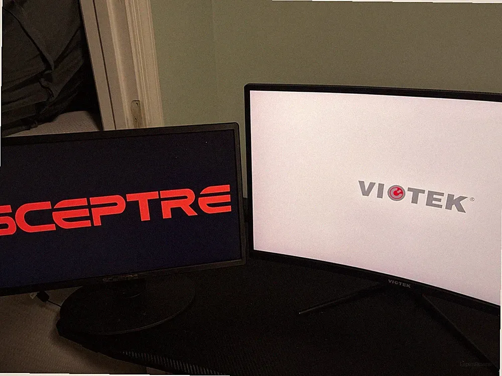 60 Hz sceptere Monitor ￼ and 120 hz viotek monitor