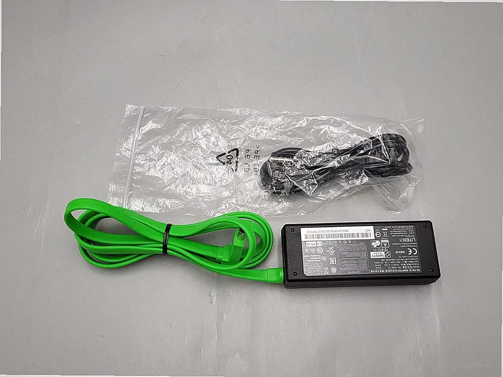 90W 19V4.74A PA-1900-32 for Razer Raptor RZ39-0350 Gaming Monitor OEM AC Adapter