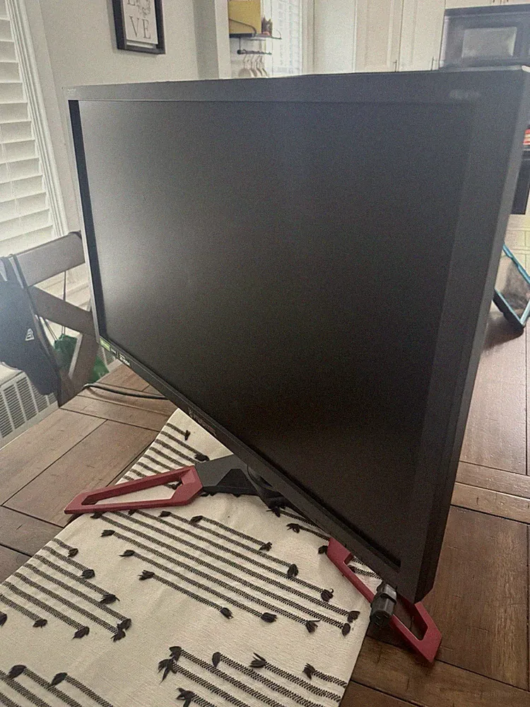 ACER 24" PREDATOR 1080P GAMING MONITOR - ROTATING - XB241H - Working