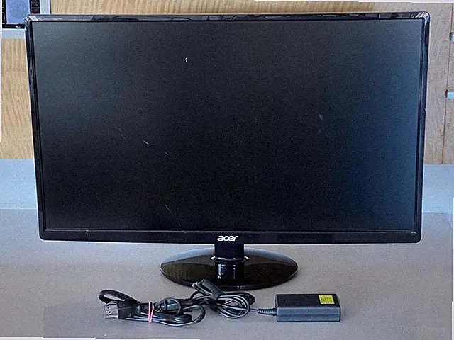 Acer 27" LCD LED Full HD Monitor HDMI DVI VGA S271HL - Screen Scratch