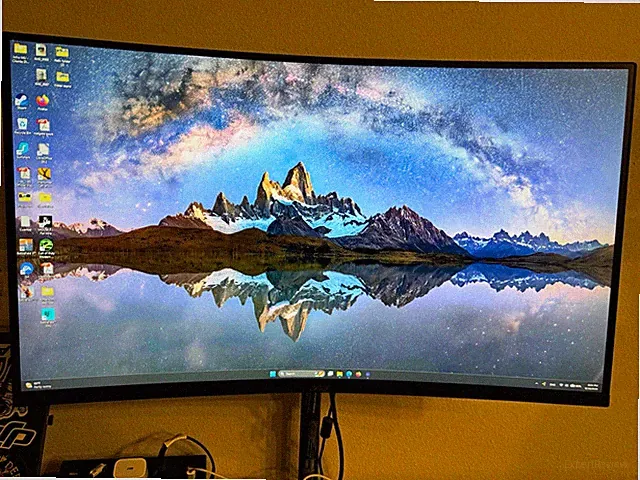 Acer Nitro EDA323QU 32in Curved QHD 144Hz 1ms Adaptive-Sync HDMI/DP