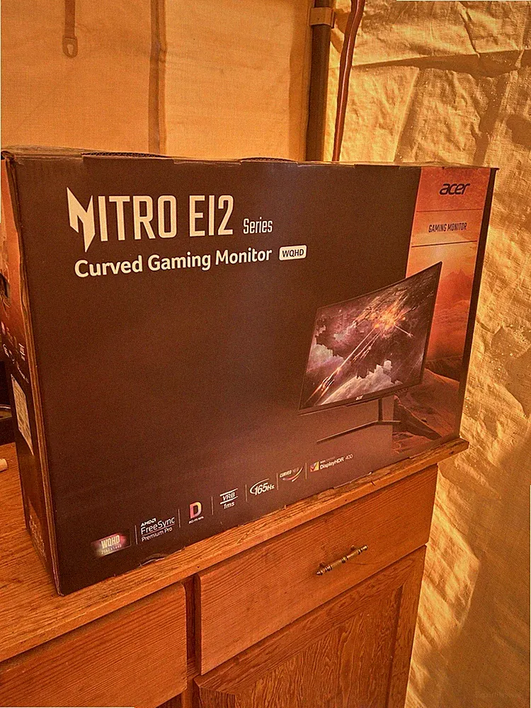 Acer Nitro EI2 Series Curved Gaming Monitor WQHD 165Hz 1ms FreeSync Pro