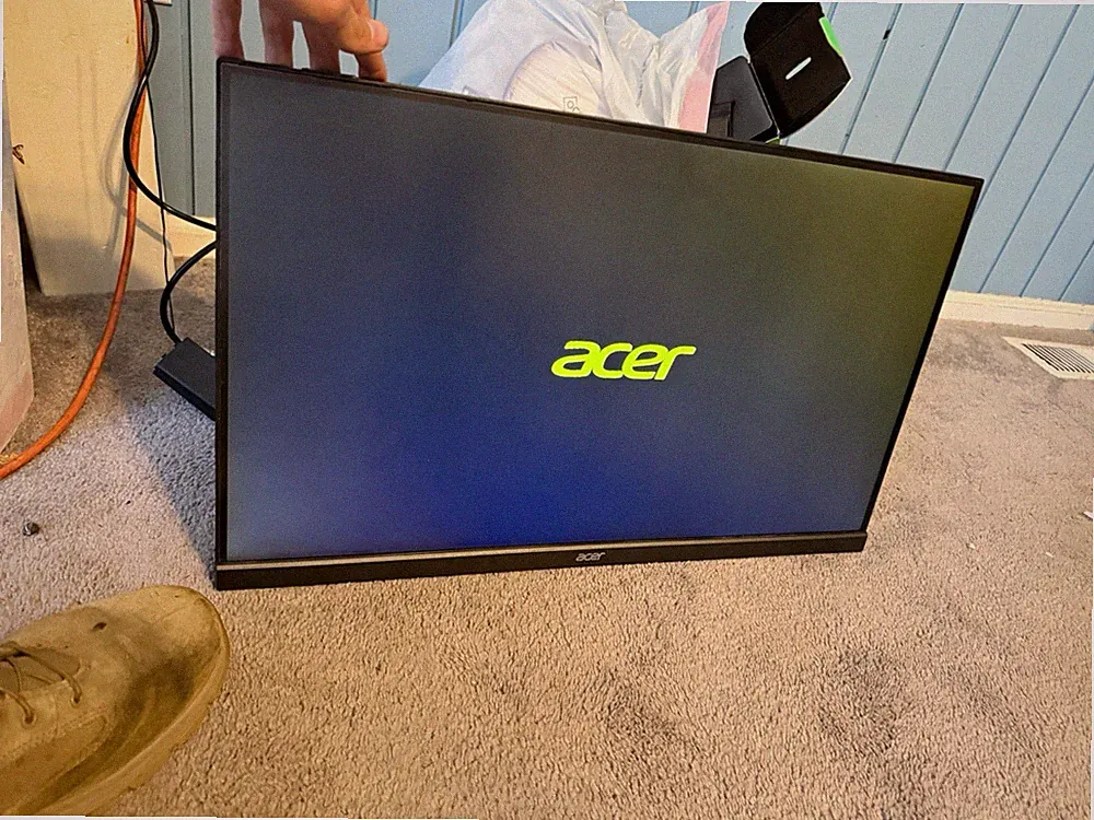 gaming monitor 27+ inch