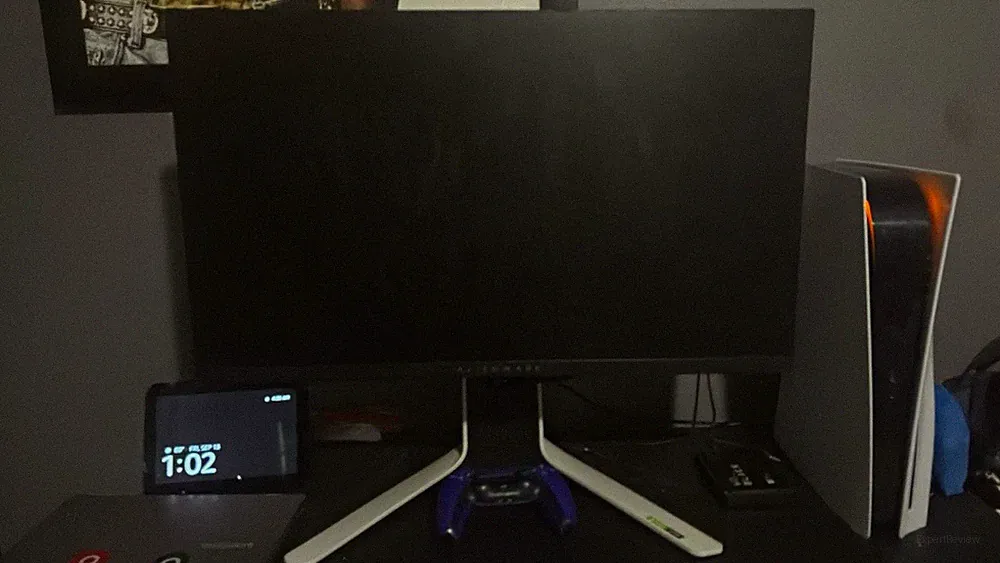 Alien ware monitor AW2720HF. It’s a 27-inch 1080p (Full HD) gaming monitor
