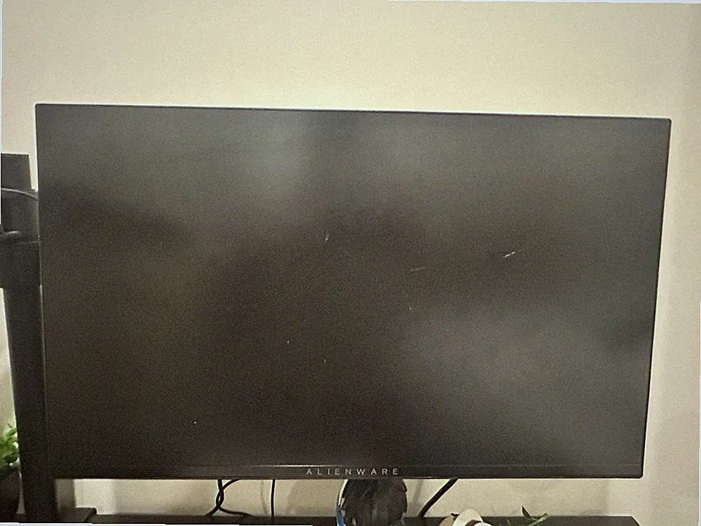 Alienware 24" Flat Screen Gaming Monitor 16:9 Aspect Ratio Black