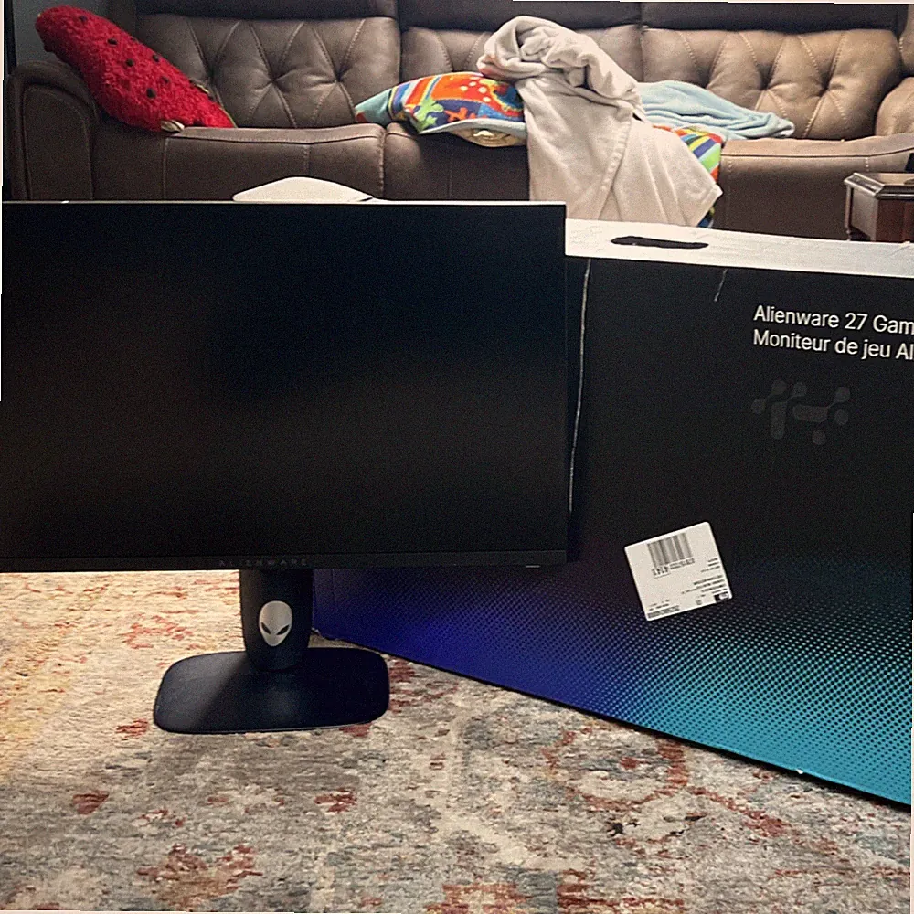 Alienware 27" IPS Gaming Monitor QHD 2560x1440 180Hz 1ms Black