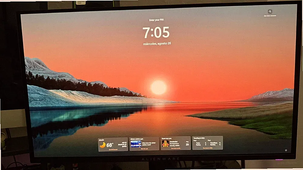 Alienware - AW2725Q 27" QD-OLED 4K UHD 240Hz 0.03-ms FreeSync and G-SYNC Gaming