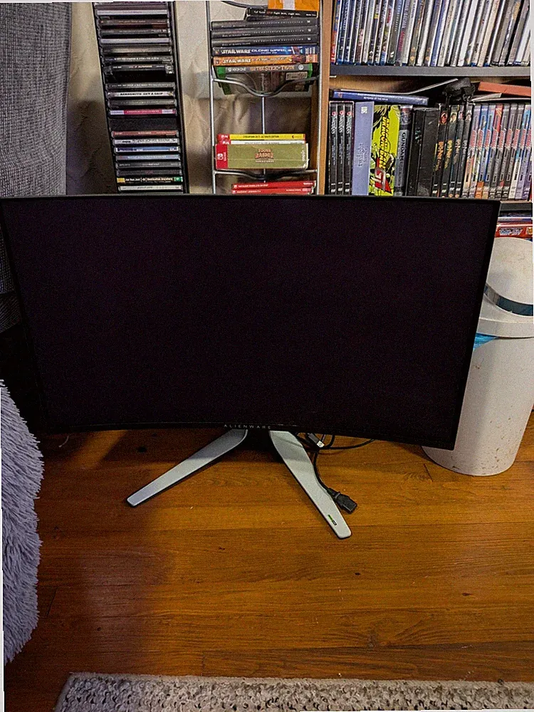 ALIENWARE AW3225QF 32" 4K QD-OLED Curved Gaming Monitor 240Hz*