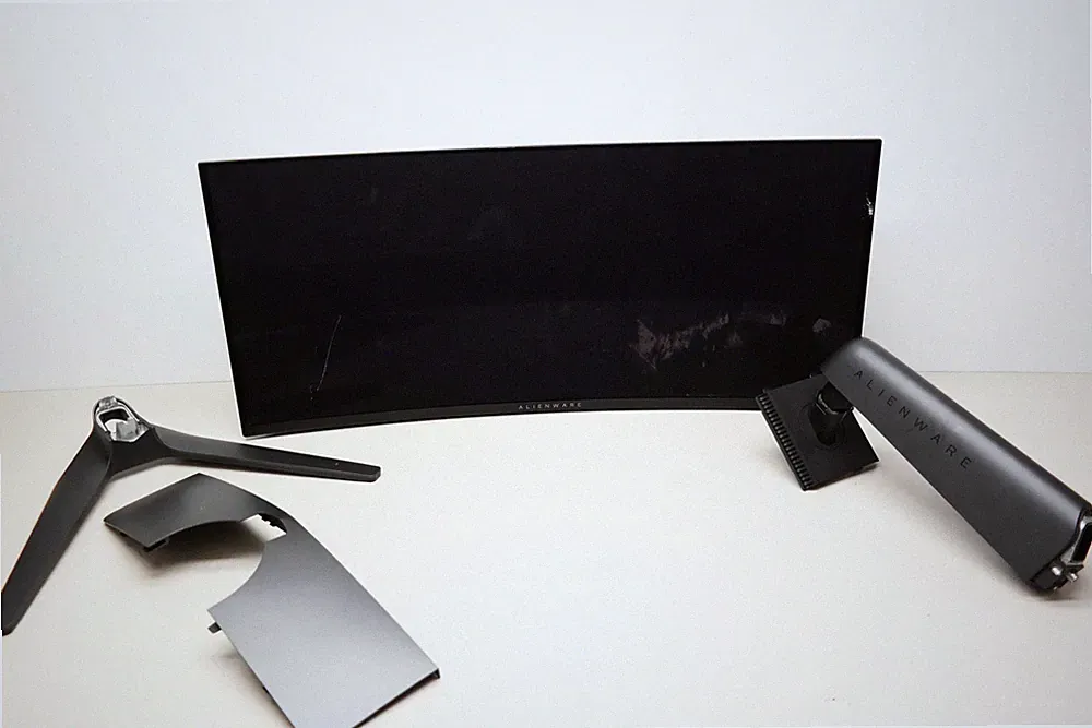 Alienware AW3423DW 34.2" Curved Gaming Monitor BROKEN