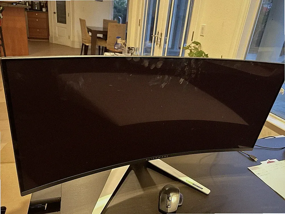 Alienware AW3423DW 34” QD-OLED Curved Gaming Monitor 175Hz G-SYNC Ultrawide