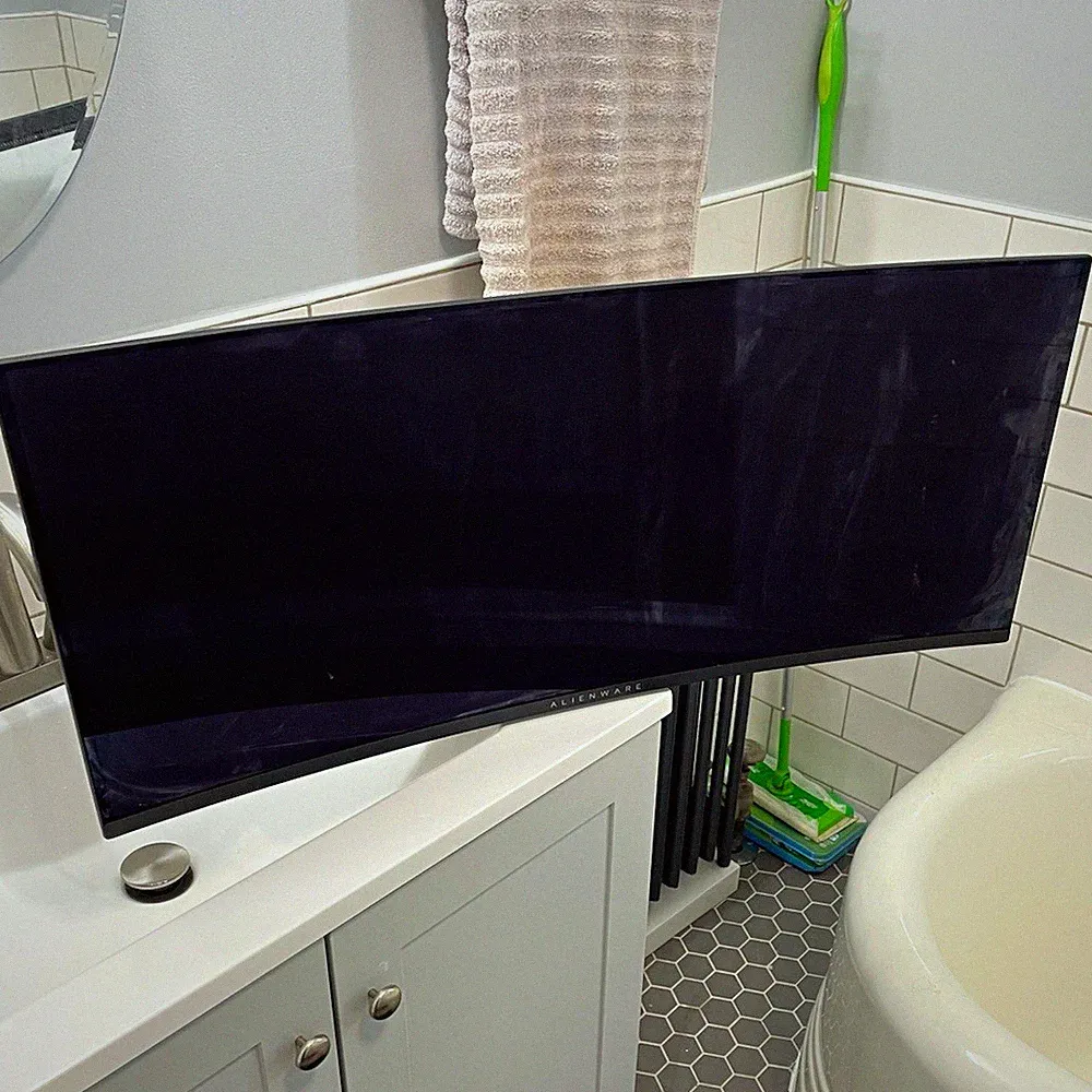 Alienware AW3423DW 34in Curved OLED 175hz needs new screen