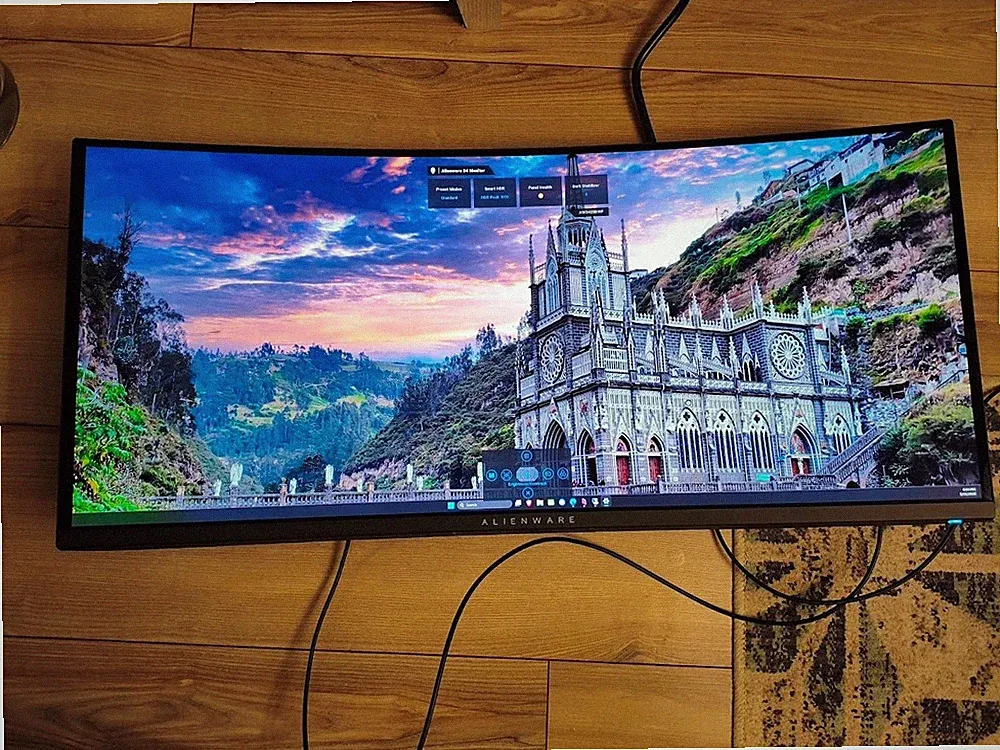 Alienware AW3423DWF 34" Monitor FreeSync 165hz QD-OLED