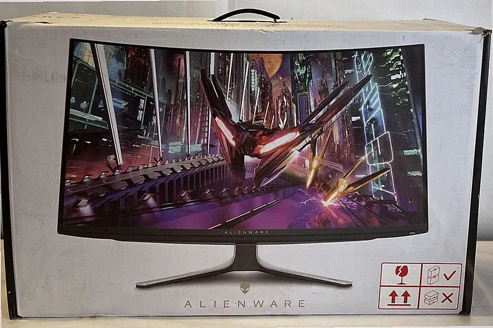 ALIENWARE GAME-AW3225QF PREMIER 32" HIGH-END CURVED GAMING MONITOR 4K UHD