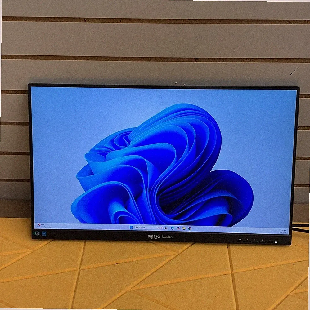 Amazon Basics 24 inch gaming monitor