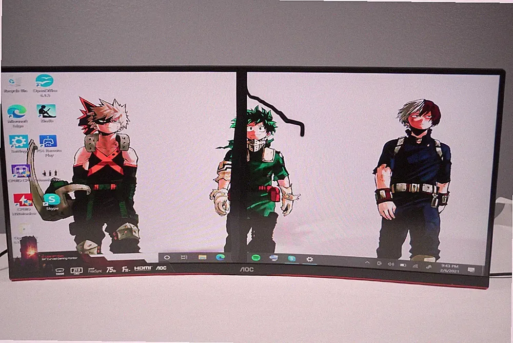 AOC CQ34G2 Super Curved Frameless Gaming Monitor - Cracked Screen