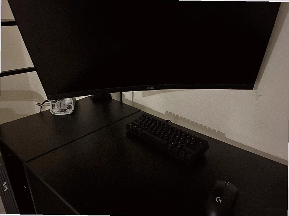 Aoc Curved 27 Inch 240 Hz Monitor With Logi Tech Mouse And Razer Keyboard