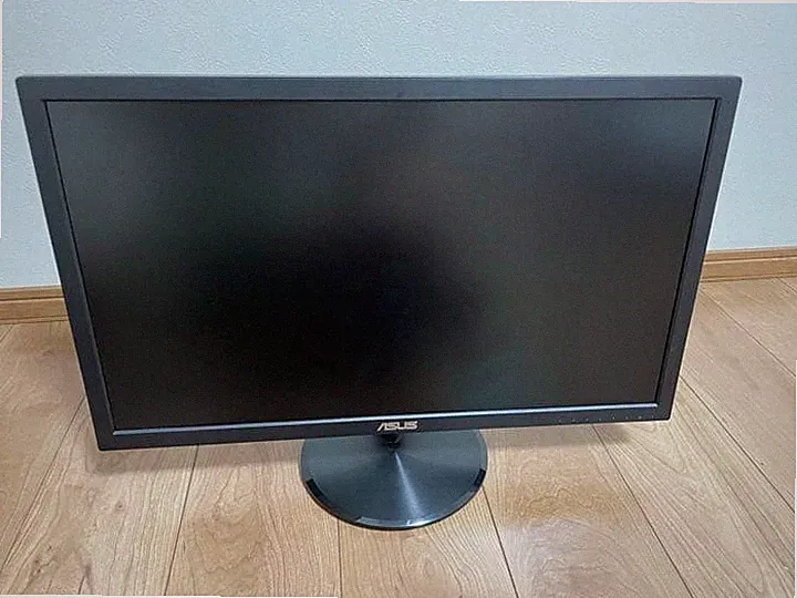 ASUS 20 Inch Gaming Monitor Full HD Refresh Rate Display Screen