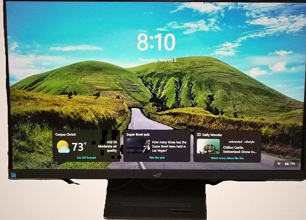 ASUS ROG Strix 32" HDR Gaming Monitor Dual Mode 4K 0.3ms (XG32UCG) Black