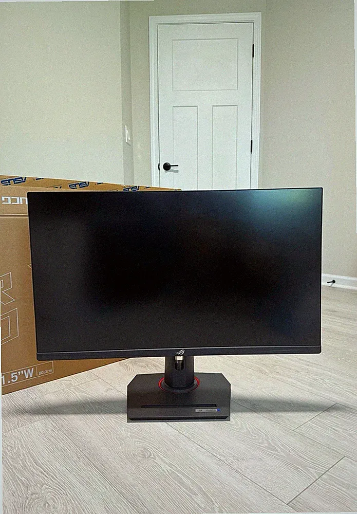 ASUS ROG Strix XG32UCG 32 in 4K LCD Gaming Monitor 160Hz 1ms