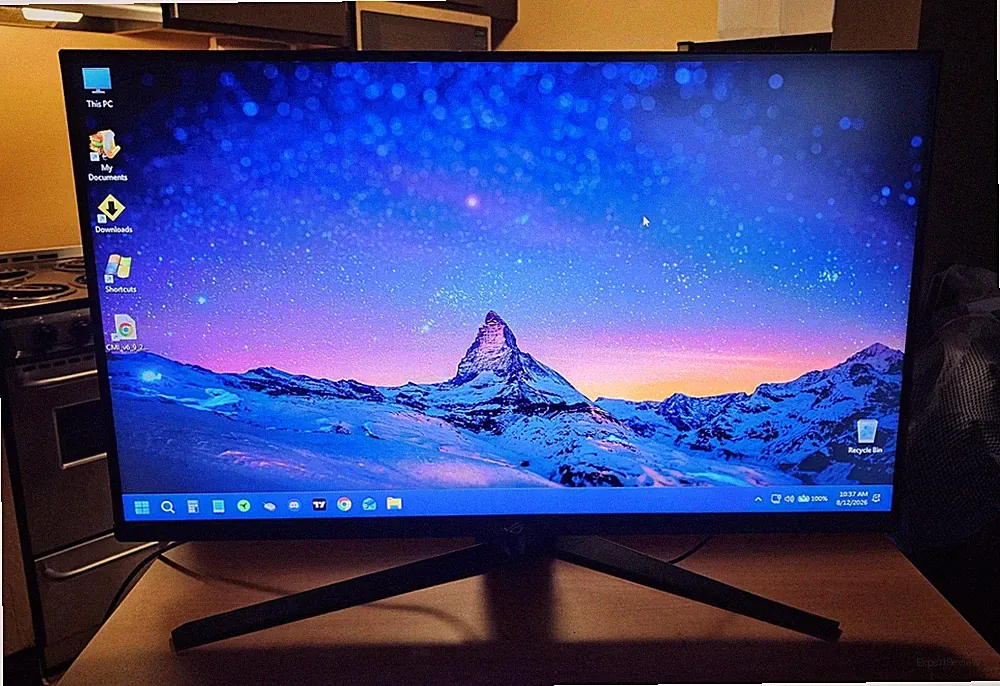 ASUS ROG Strix XG32UQ 32'' 4K UHD Widescreen IPS LCD Gaming Monitor