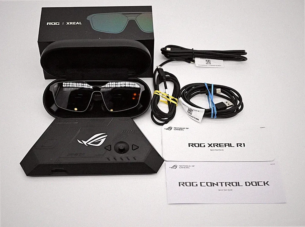 ASUS ROG XREAL R1 Gaming AR Glasses 171" FHD OLED 240Hz 0.01ms ROG Ally Gaming
