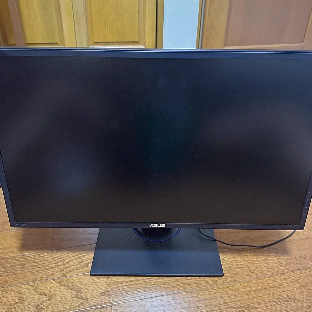 ASUS VG245HE-J 24 Inch Full HD Gaming Monitor 0.6ms 75Hz FreeSync HDMI x2