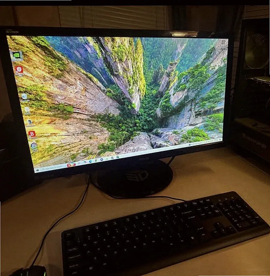 ASUS VG248QE 24-inch Gaming Monitor