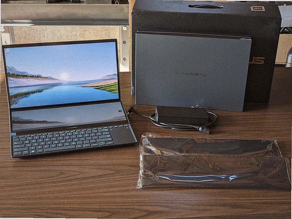 ASUS ZenBook Pro Duo UX582ZM 15.6 FHD OLED Dual Screen i7-12700H RTX 3060 2TB