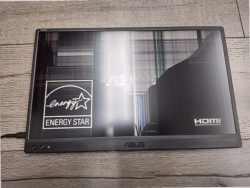 Asus ZenScreen 15.6" FHD IPS Portable Monitor Dual USB-C MB169CK BROKEN