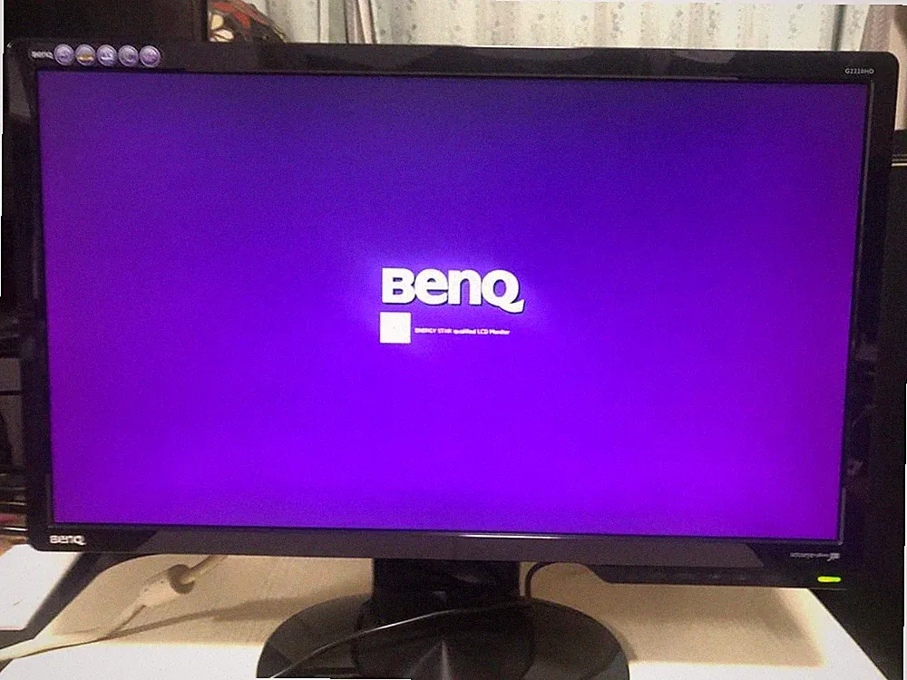 BenQ 1920x1280 Black LCD Monitor with E-LED Technology 60Hz Refresh Rate