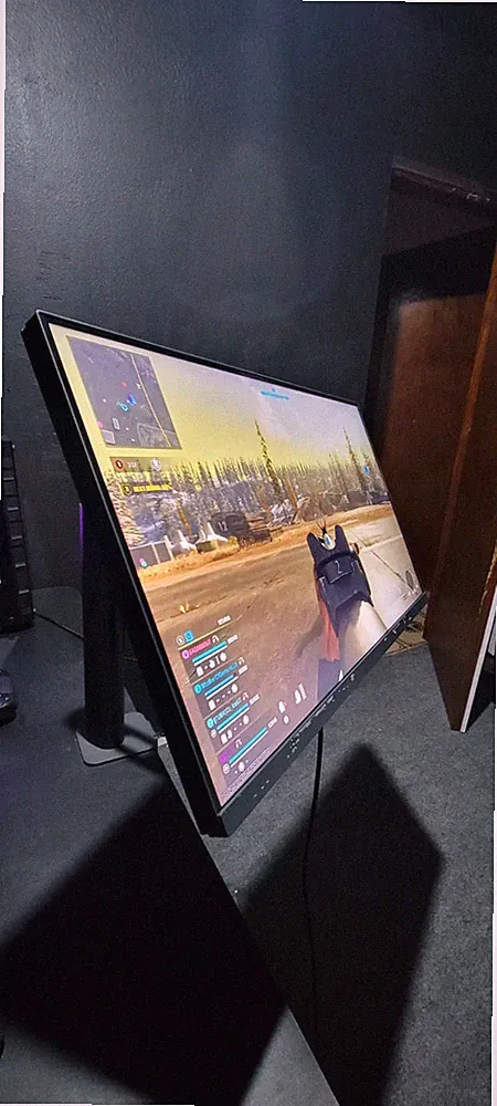 BenQ 32" (PD3205UA) + Ergonomic Arm
