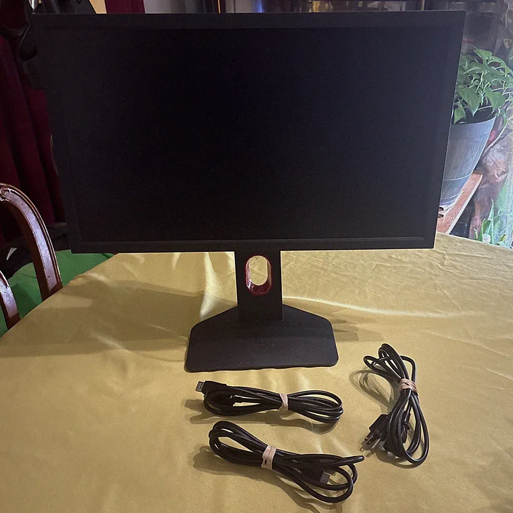 BenQ ZOWIE 24" XL2411K In Box