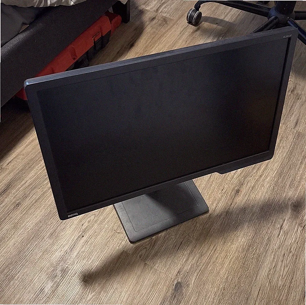 BENQ ZOWIE XL2411P 120HZ MONITOR -24”