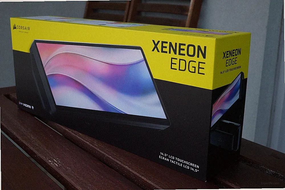 Corsair Xeneon Edge 14.5 LCD Touchscreen - Black