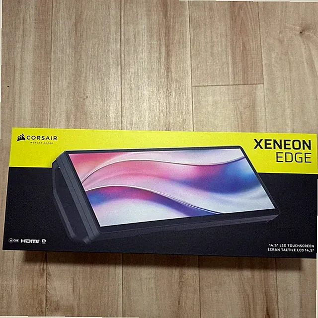 CORSAIR XENEON EDGE 14.5" LCD Touchscreen Display CC-9011306-WW NEW From Japan