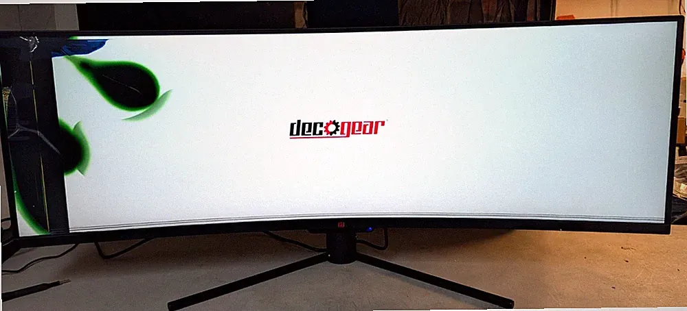 CRACKED - Deco Gear Ultrawide Curved Gaming Monitor 43" DGVIEW430 FOR PARTS