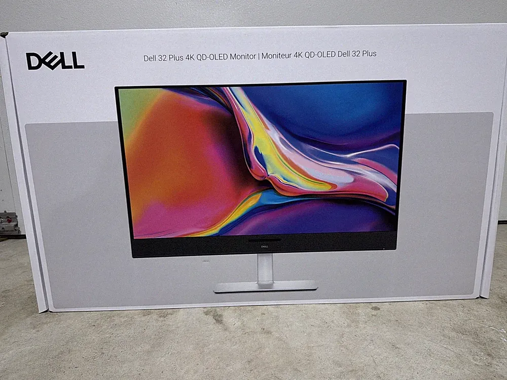Dell 32 Plus 4K QD-OLED Monitor S3225QC - 31.6-inch (3840 x 2160) 120Hz NEW