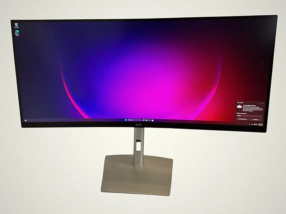 DELL 34" P3421W 21:9 WQHD CURVED IPS ANTIGLARE USB TYPE-C LED MONITOR Grade- B