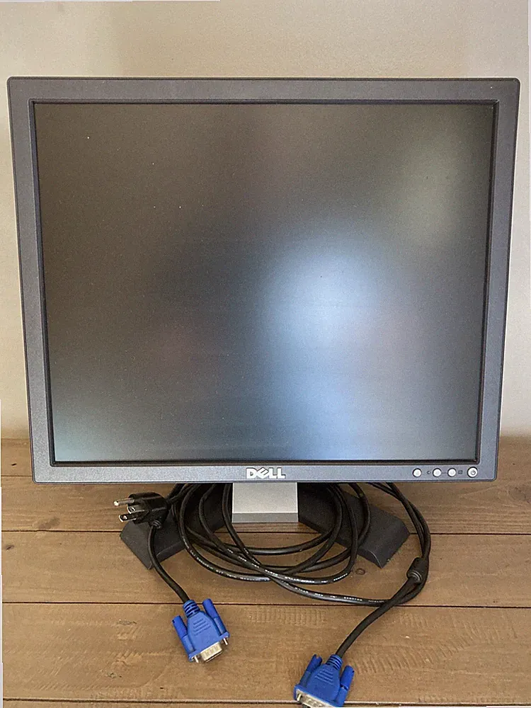 Dell E176FPc 17" LCD Monitor 5:4 Retro Gaming Display 1280x1024 VGA