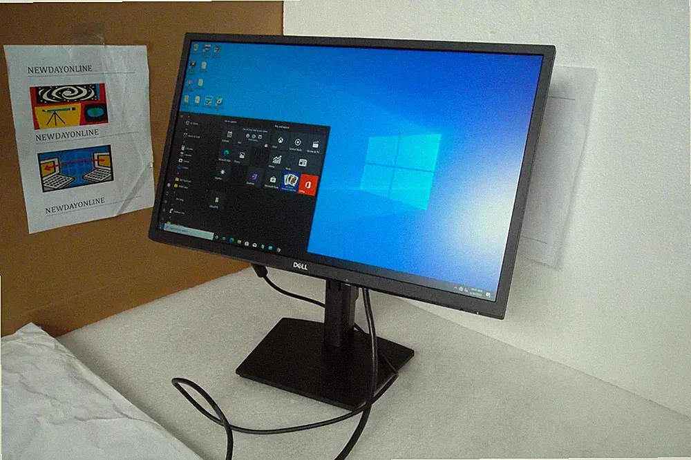 Dell E2722H 27" IPS LED Widescreen Monitor 1080p FHD VGA 16:9 DisplayPort 7PTNN