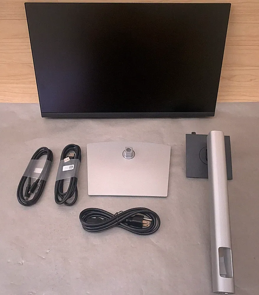 Dell P2422HE 23.8" IPS USB Type-C HDMI 16:9 Monitor w/ Stand