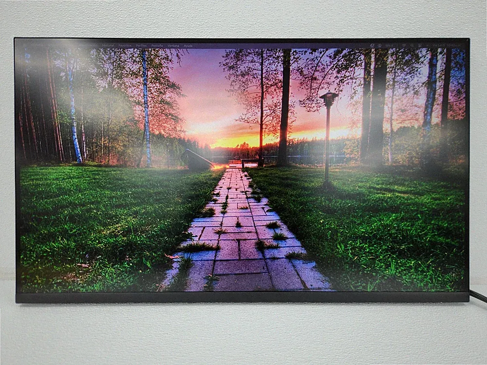 Dell P3222QE 32" 16:9 4K UHD USB-C Hub IPS LED Widscreen Monitor, Not stand