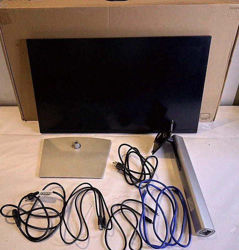 DELL P3223DE 31.5" QHD 2560X1440P 60HZ IPS USB-C HUB 16:9 LED MONITOR